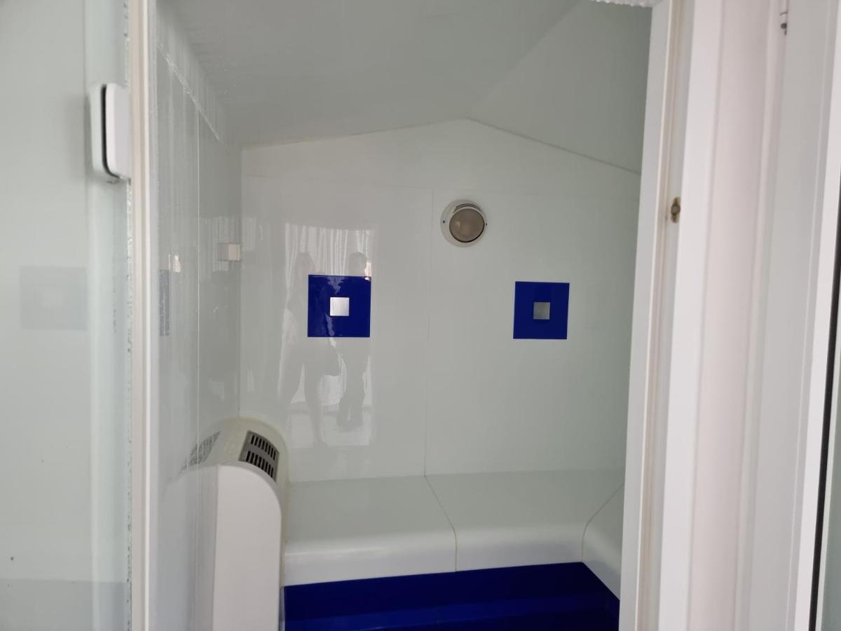 Meerblick 424 Im Haus Trafalgar クックスハーフェン エクステリア 写真